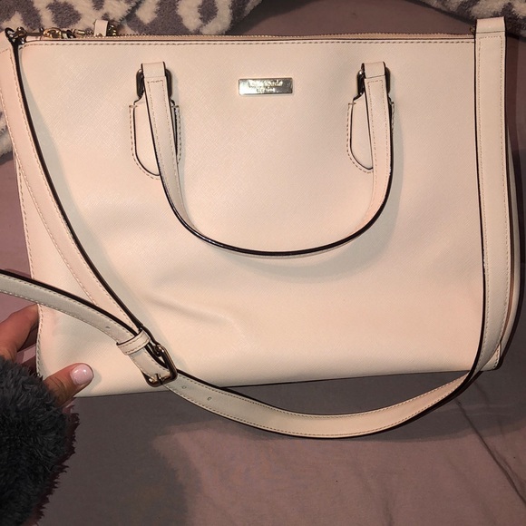 Kate Spade Purse - Picture 1 of 3